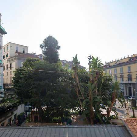 Well Suites - Piazza Dei Martiri Nápoly Kültér fotó