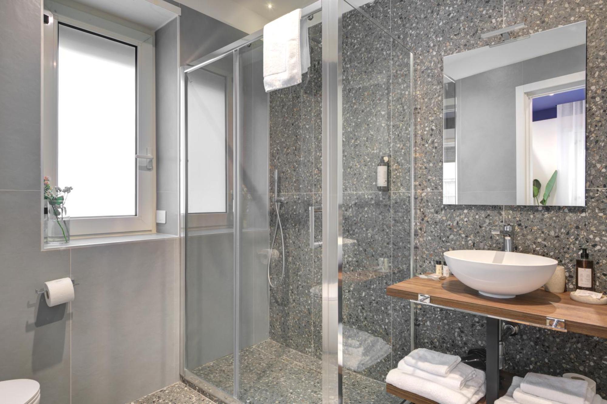 Well Suites - Piazza Dei Martiri Nápoly Kültér fotó