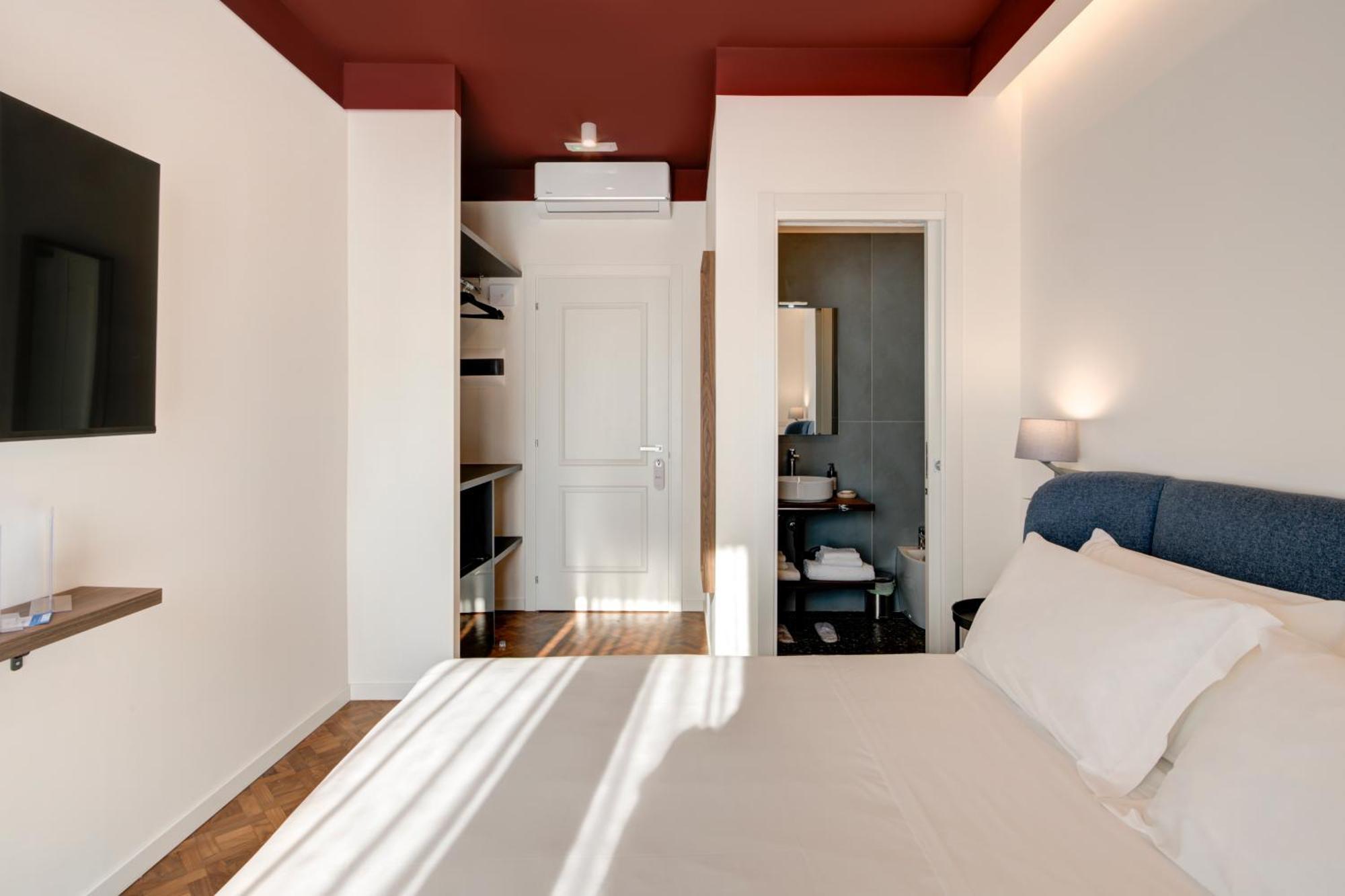 Well Suites - Piazza Dei Martiri Nápoly Kültér fotó